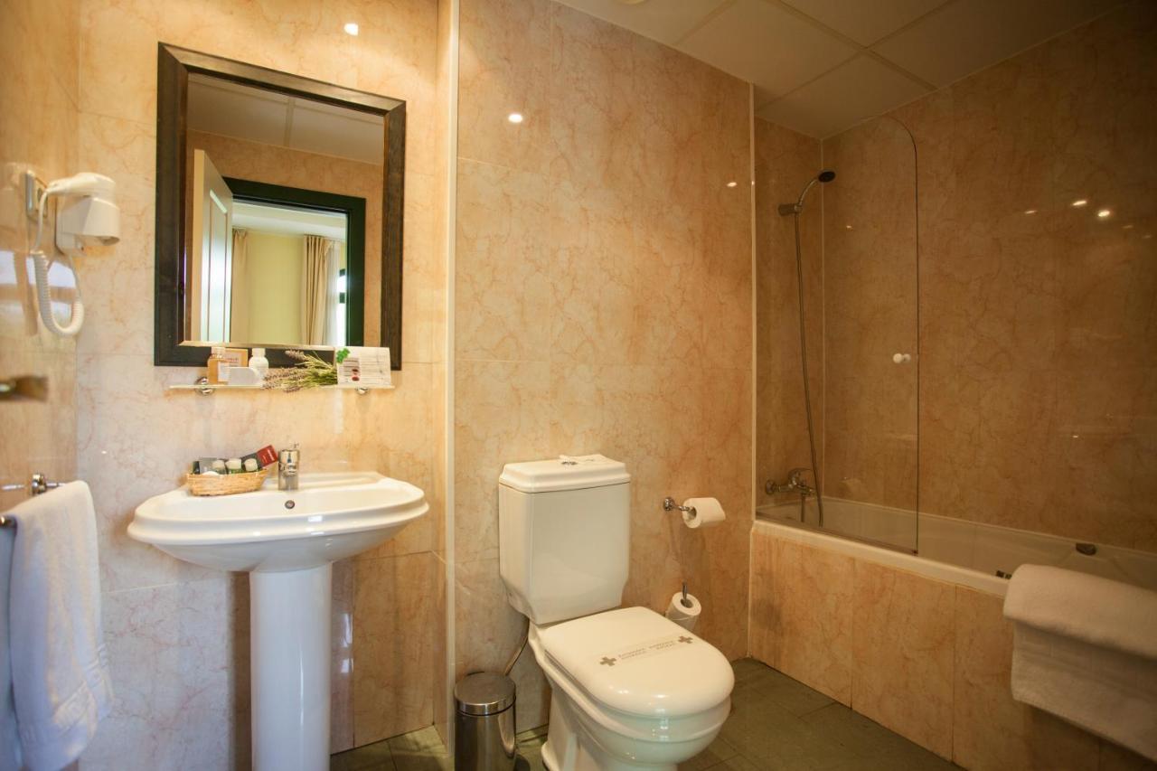 Hotel Jardin De Aranjuez Zewnętrze zdjęcie