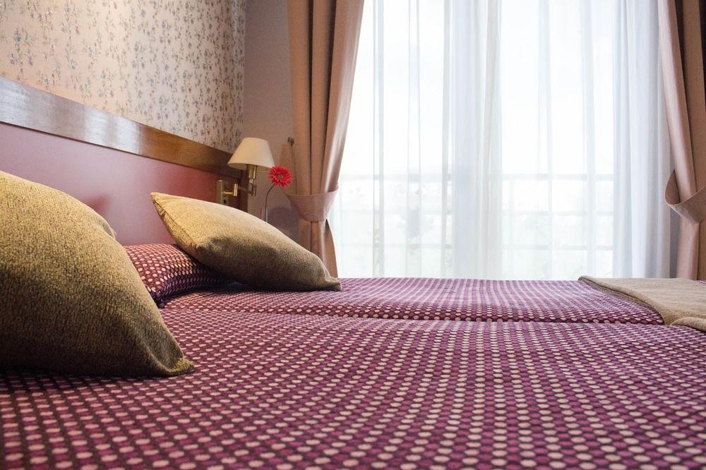 Hotel Jardin De Aranjuez Zewnętrze zdjęcie