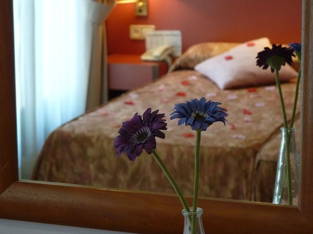 Hotel Jardin De Aranjuez Zewnętrze zdjęcie