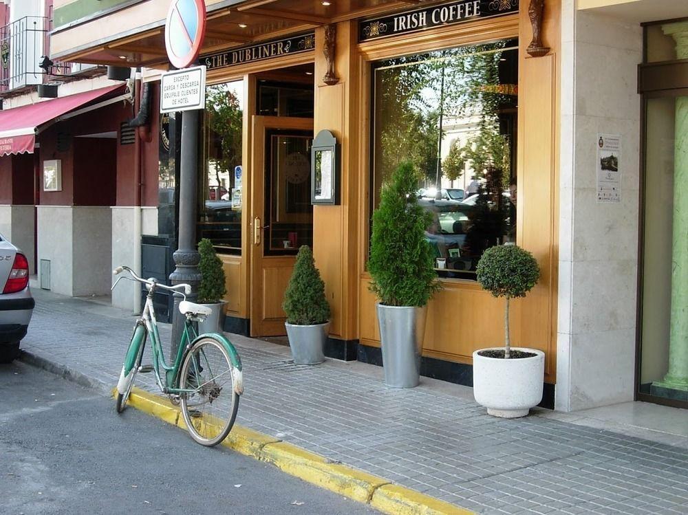 Hotel Jardin De Aranjuez Zewnętrze zdjęcie