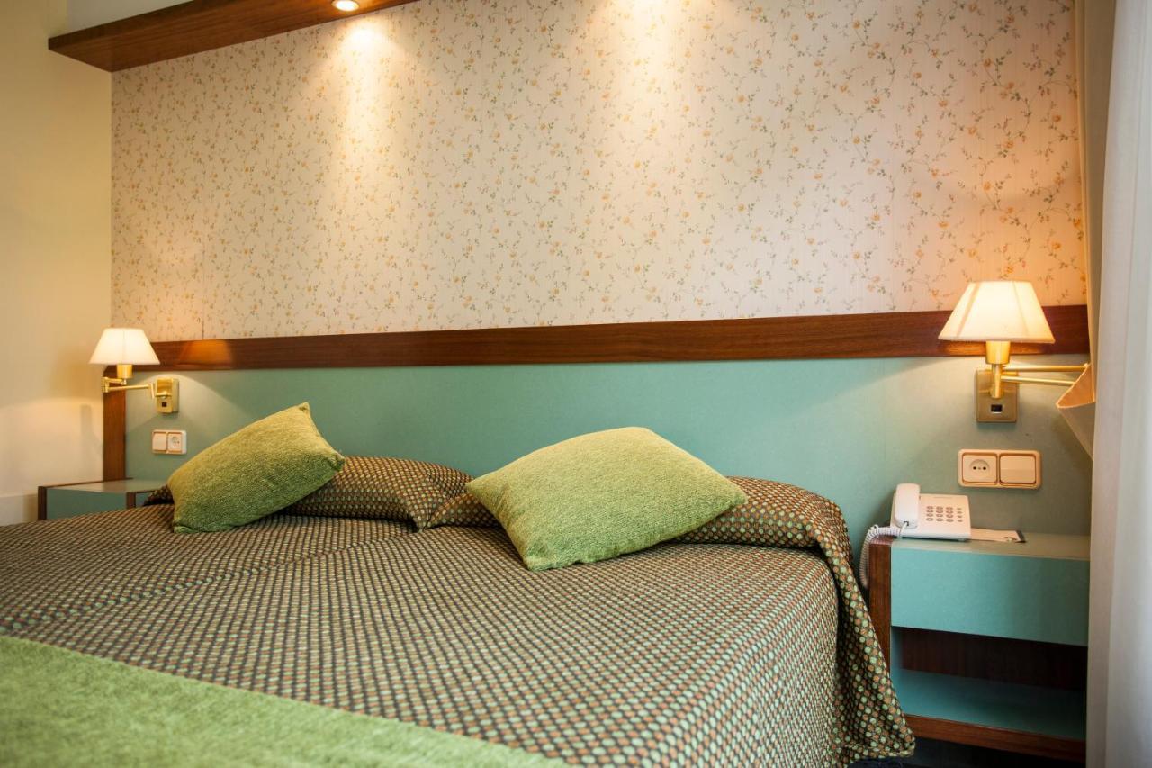 Hotel Jardin De Aranjuez Zewnętrze zdjęcie